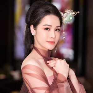 Nhật Kim Anh